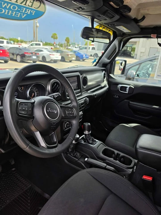 2023 Jeep JT Gladiator - Image 4 of 13