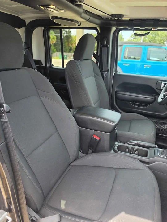 2023 Jeep JT Gladiator - Image 11 of 13