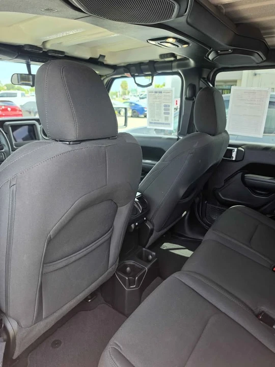 2023 Jeep JT Gladiator - Image 5 of 13