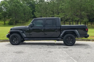 2023 Jeep JT Gladiator - Image 7 of 20