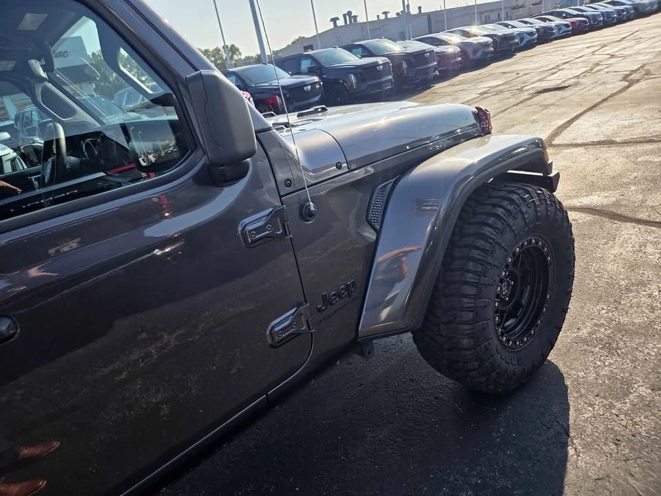 2023 Jeep JT Gladiator - Image 6 of 17