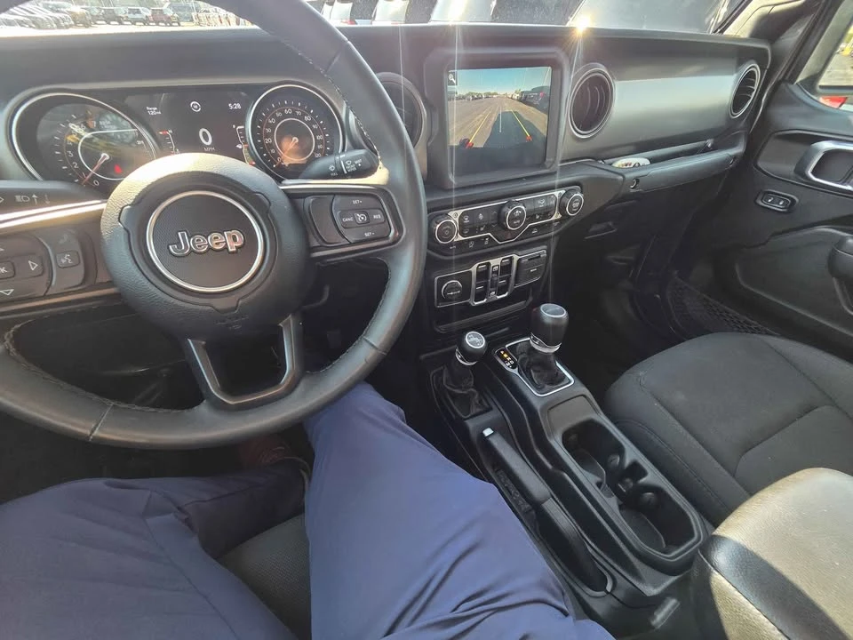 2023 Jeep JT Gladiator - Image 17 of 17