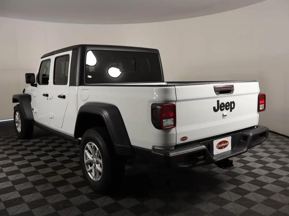 2023 Jeep JT Gladiator - Image 2 of 5