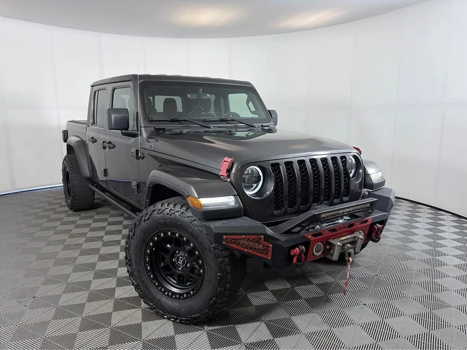 2023 Jeep JT Gladiator - Image 2 of 7