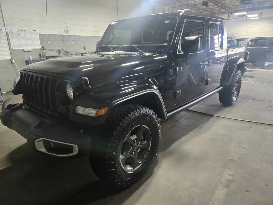 2023 Jeep JT Gladiator - Image 6 of 17