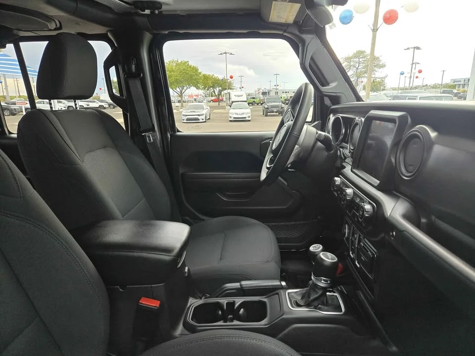 2023 Jeep JT Gladiator - Image 11 of 14