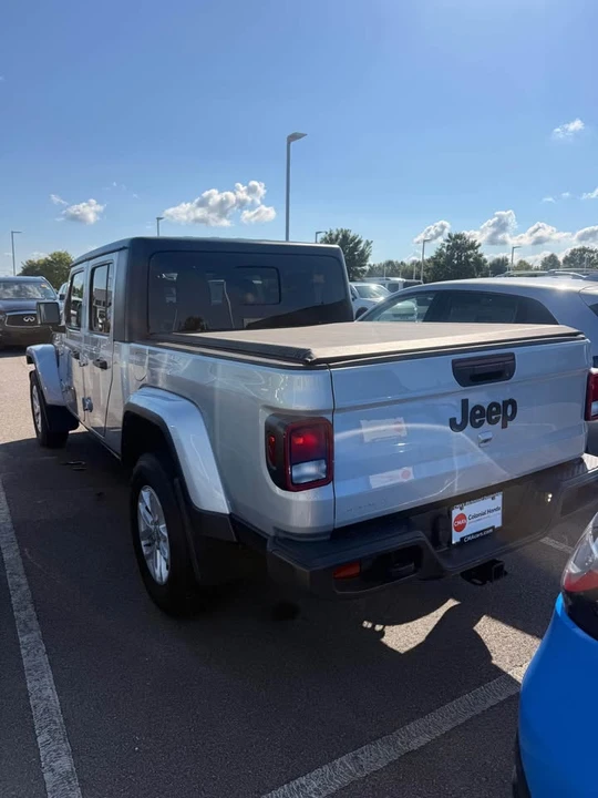 2023 Jeep JT Gladiator - Image 8 of 8