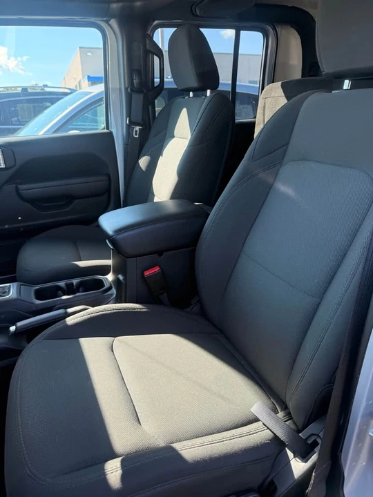2023 Jeep JT Gladiator - Image 3 of 8