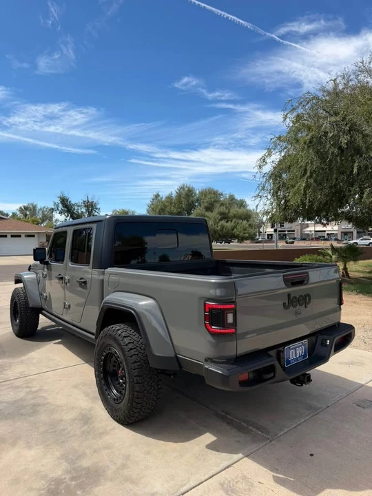 2023 Jeep JT Gladiator - Image 6 of 18