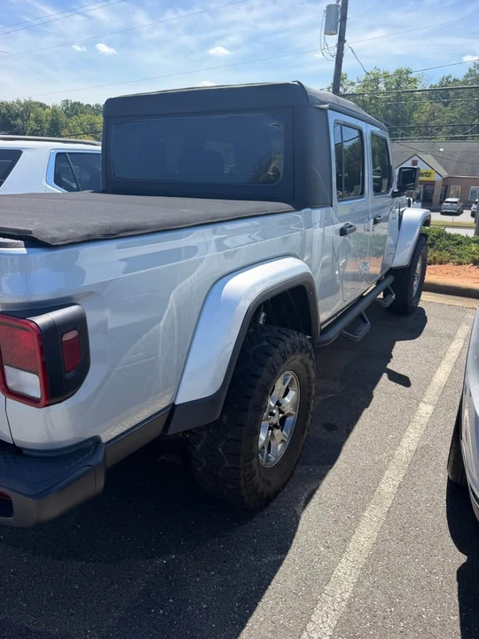2023 Jeep JT Gladiator - Image 5 of 8