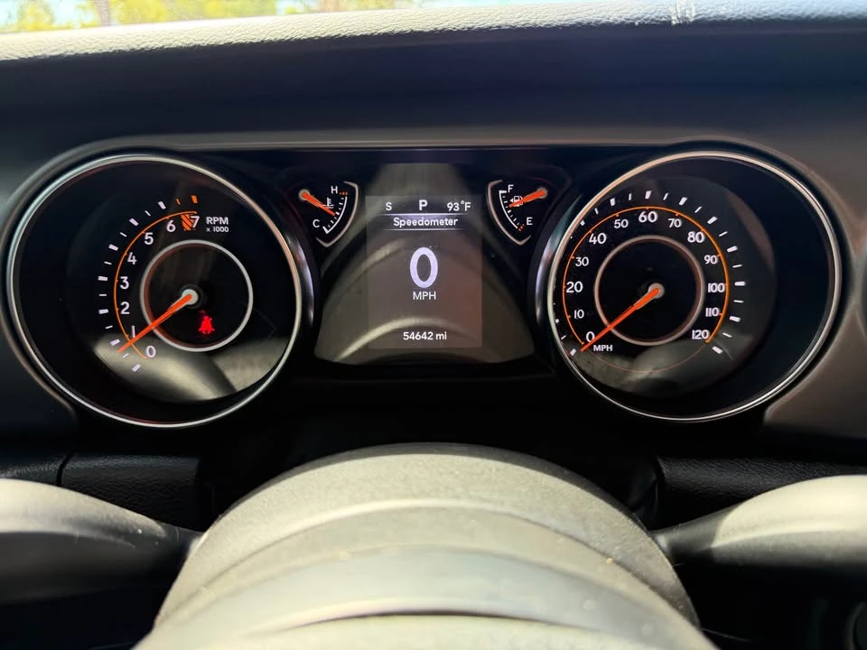 2023 Jeep JT Gladiator - Image 13 of 17