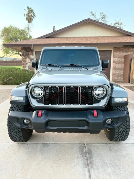 2023 Jeep JT Gladiator - Image 3 of 18