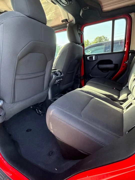 2023 Jeep JT Gladiator - Image 7 of 9