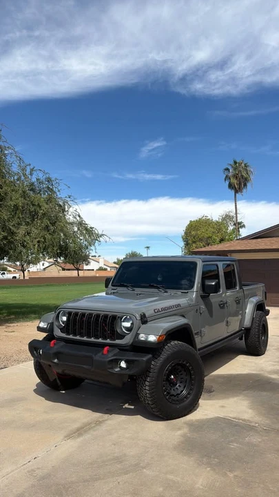 2023 Jeep JT Gladiator - Image 17 of 17