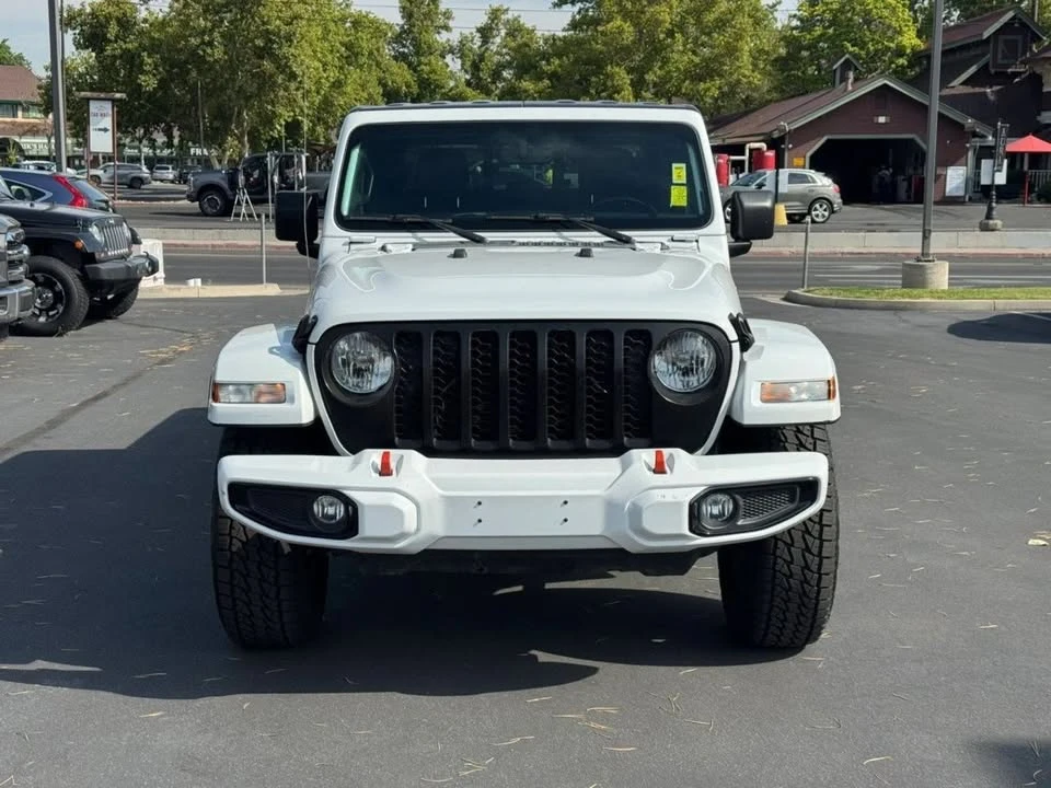 2023 Jeep JT Gladiator - Image 2 of 12