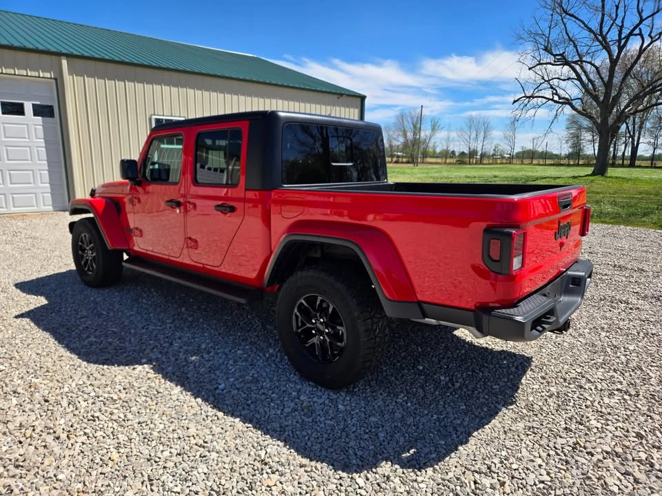 2023 Jeep JT Gladiator - Image 3 of 19