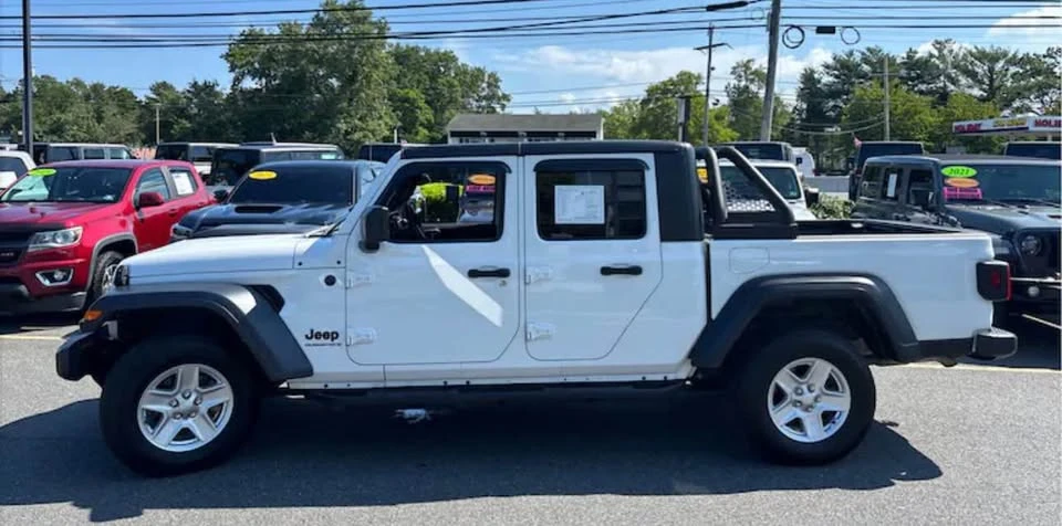 2023 Jeep JT Gladiator - Image 3 of 13