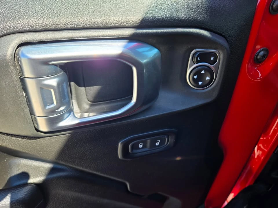 2023 Jeep JT Gladiator - Image 9 of 19