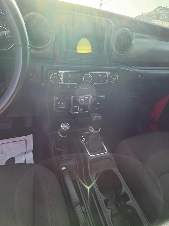 2023 Jeep JT Gladiator - Image 6 of 9