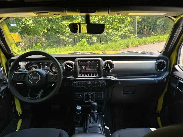 2023 Jeep JT Gladiator - Image 11 of 30