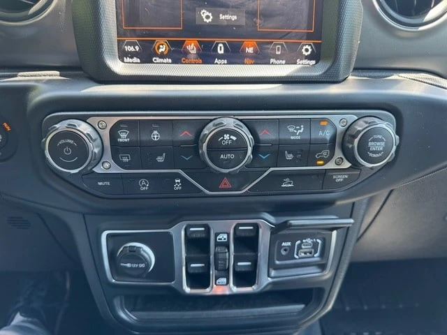 2023 Jeep JT Gladiator - Image 25 of 30
