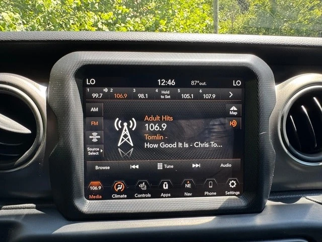 2023 Jeep JT Gladiator - Image 21 of 30