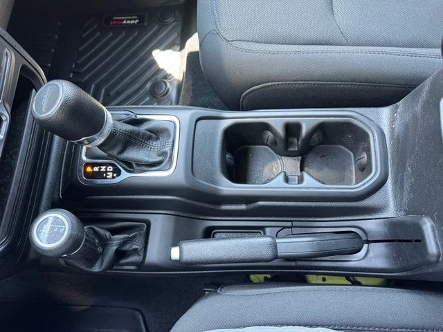 2023 Jeep JT Gladiator - Image 27 of 30