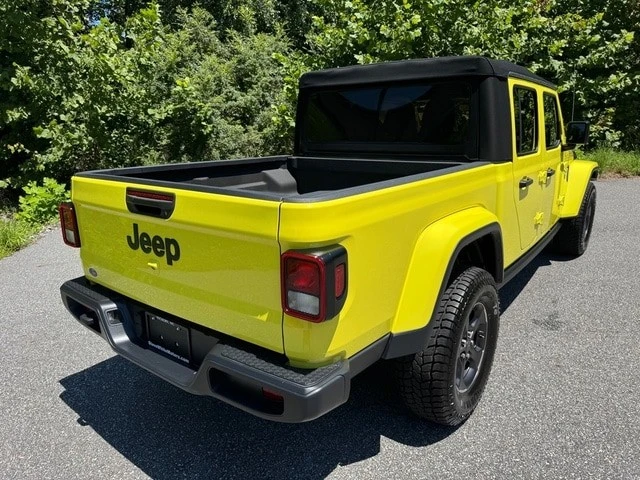 2023 Jeep JT Gladiator - Image 6 of 30