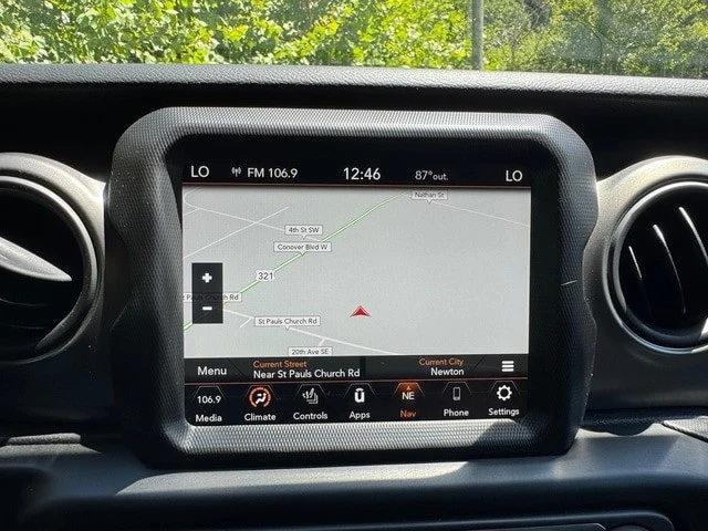 2023 Jeep JT Gladiator - Image 22 of 30
