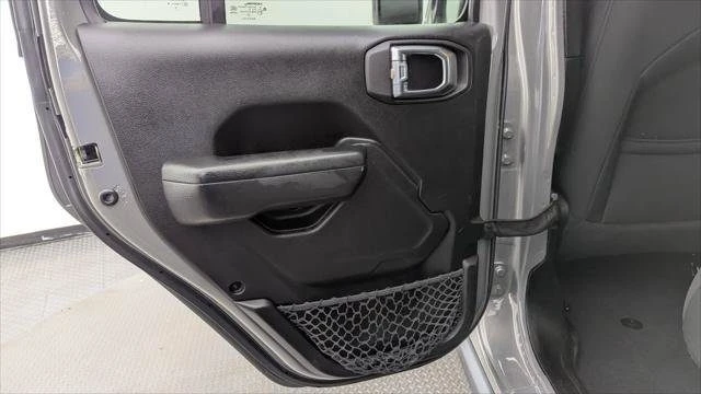 2023 Jeep JT Gladiator - Image 15 of 20