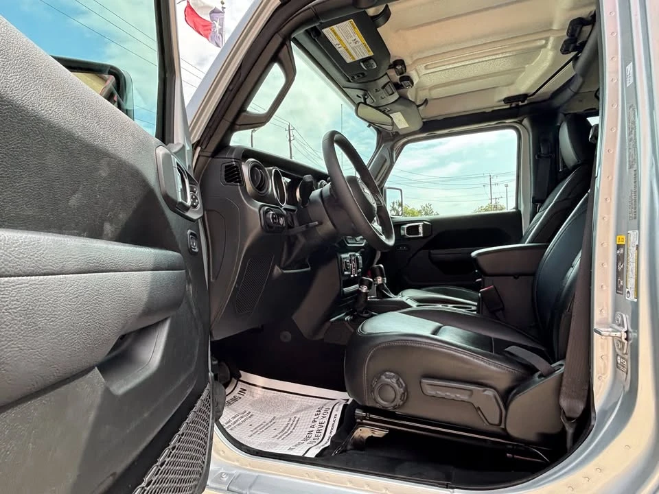 2023 Jeep JT Gladiator - Image 6 of 17