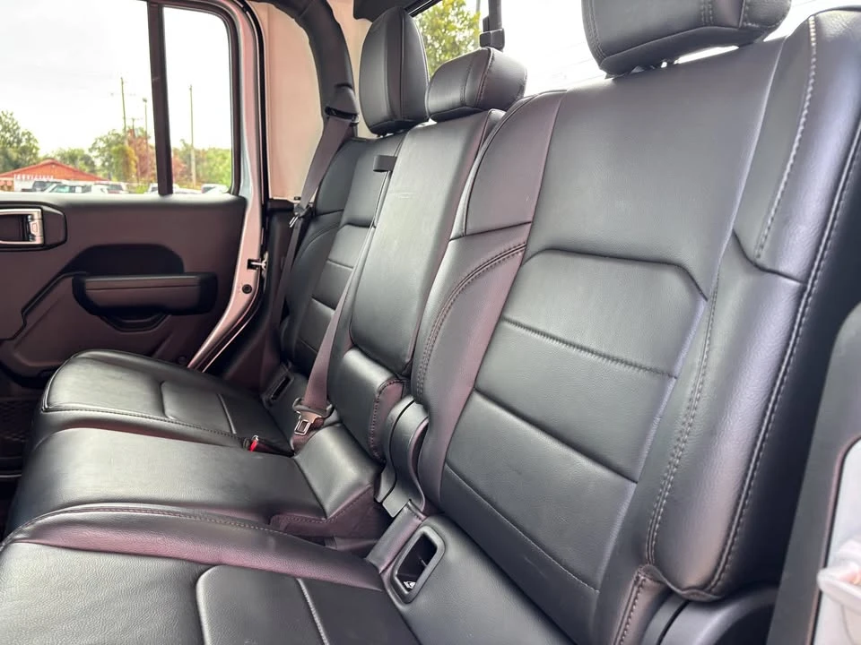 2023 Jeep JT Gladiator - Image 11 of 17