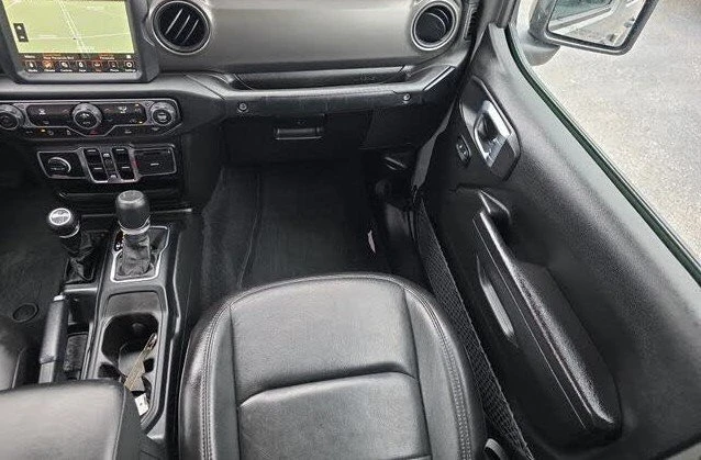 2023 Jeep JT Gladiator - Image 15 of 20
