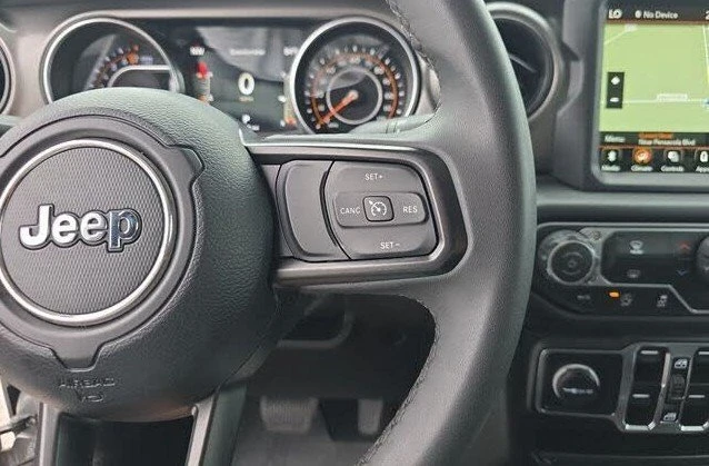 2023 Jeep JT Gladiator - Image 19 of 20