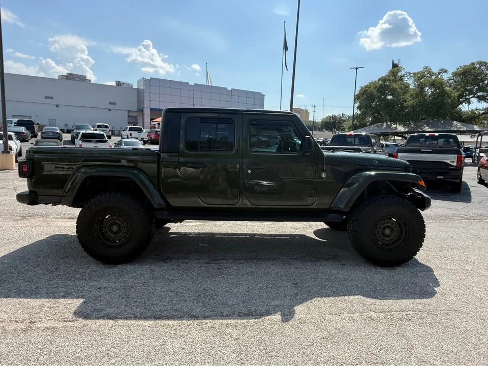 2023 Jeep JT Gladiator - Image 6 of 12