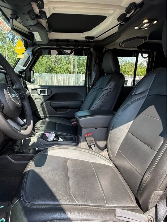 2023 Jeep JT Gladiator - Image 10 of 12