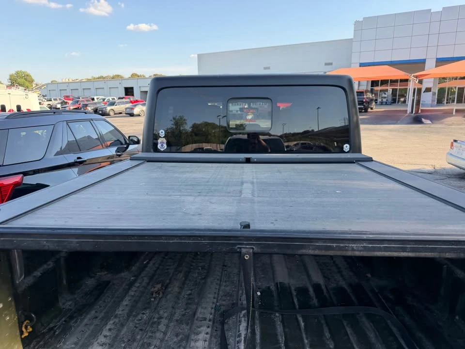 2023 Jeep JT Gladiator - Image 9 of 20