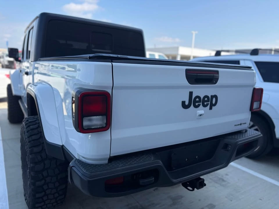 2023 Jeep JT Gladiator - Image 9 of 9