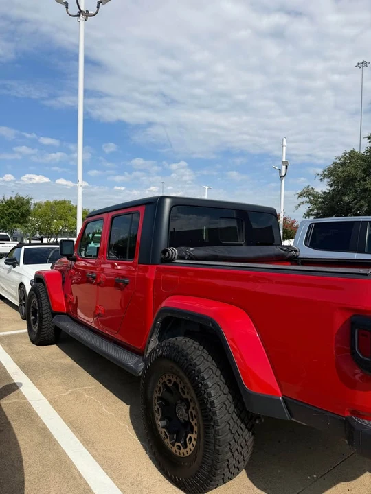2023 Jeep JT Gladiator - Image 3 of 9