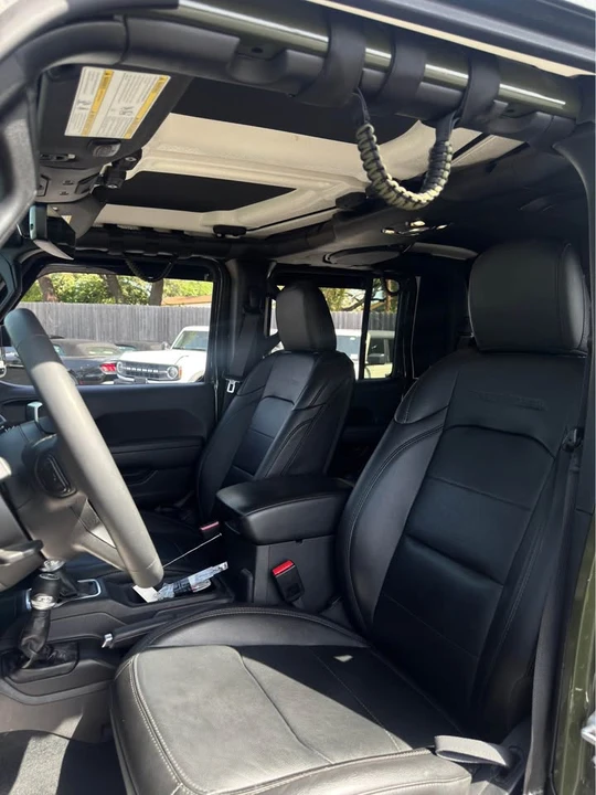 2023 Jeep JT Gladiator - Image 9 of 10