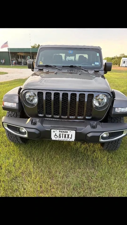 2023 Jeep JT Gladiator - Image 8 of 16