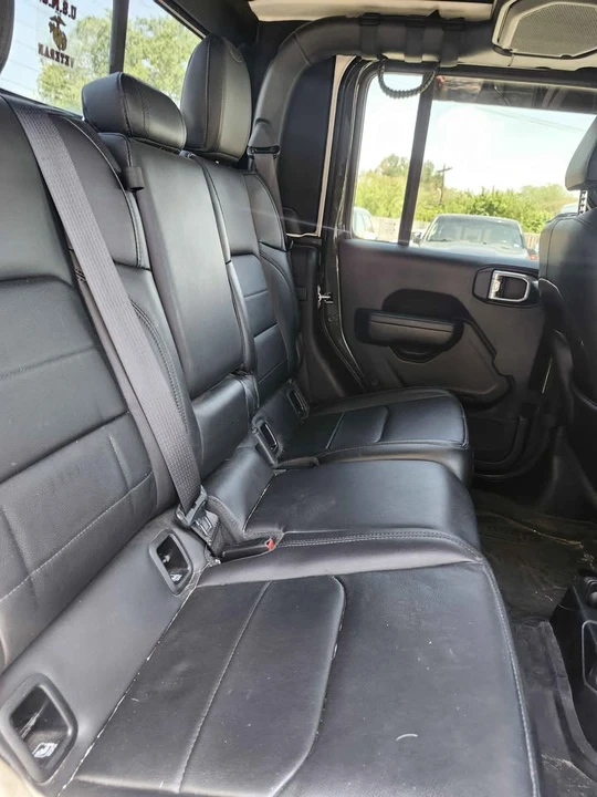 2023 Jeep JT Gladiator - Image 10 of 10