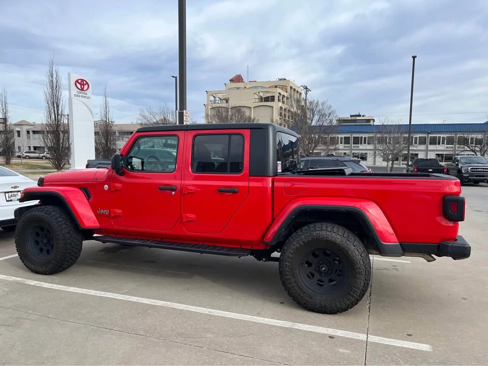 2023 Jeep JT Gladiator - Image 7 of 7