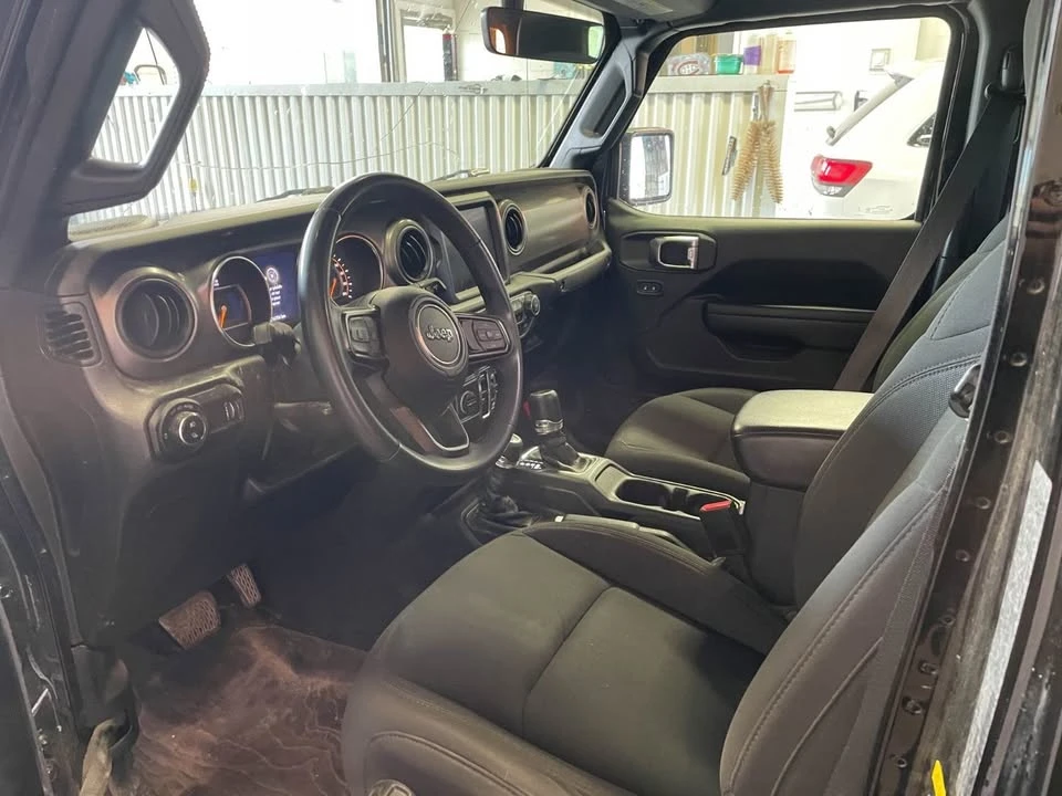 2023 Jeep JT Gladiator - Image 5 of 20