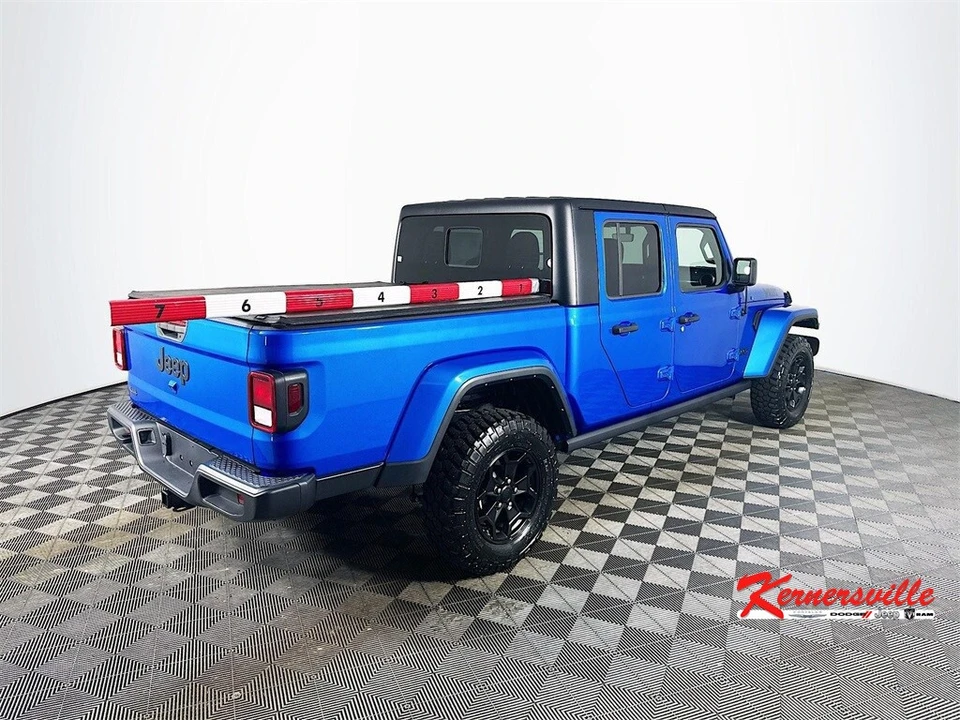 2023 Jeep JT Gladiator - Image 7 of 21