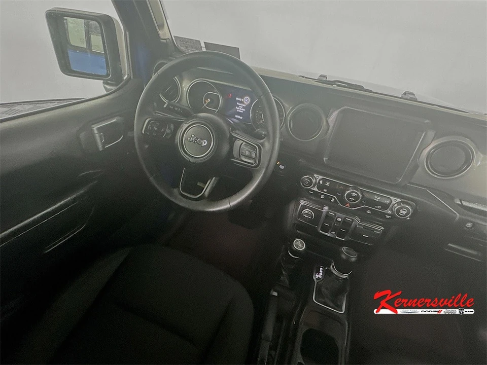 2023 Jeep JT Gladiator - Image 9 of 21