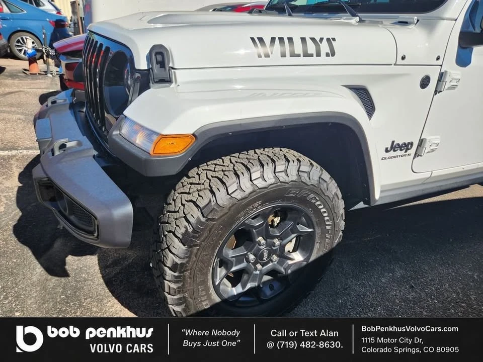2023 Jeep JT Gladiator - Image 9 of 10
