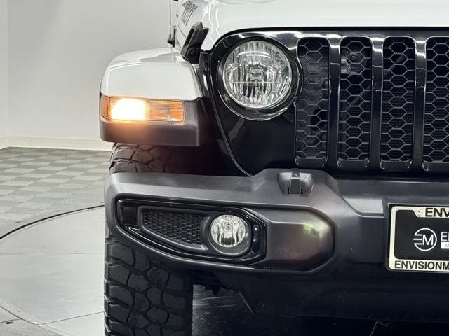 2023 Jeep JT Gladiator - Image 7 of 12
