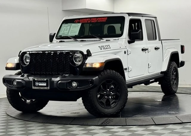 2023 Jeep JT Gladiator - Image 2 of 12