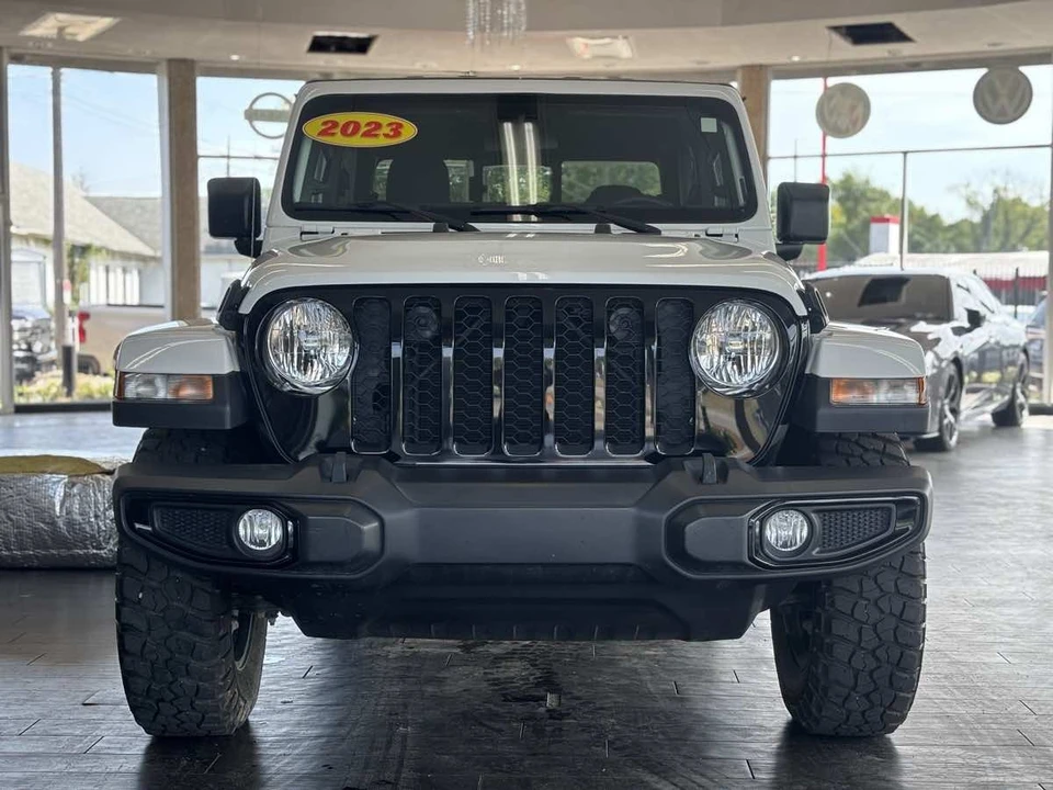 2023 Jeep JT Gladiator - Image 21 of 31
